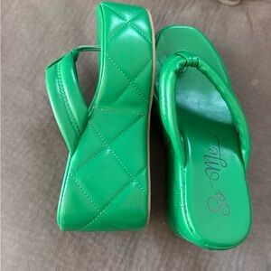 Green Quilted Platform Women's Sandals